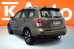 Subaru Forester vaihtoauto