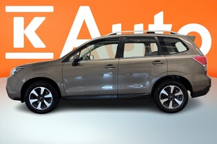 Subaru Forester vaihtoauto