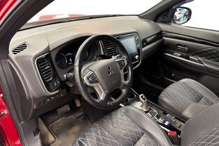Mitsubishi Outlander PHEV vaihtoauto