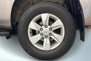 Toyota Land Cruiser vaihtoauto