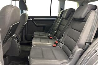 Volkswagen Touran vaihtoauto