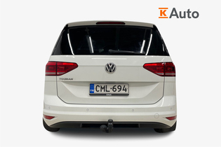 Volkswagen Touran vaihtoauto