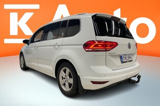 Volkswagen Touran vaihtoauto