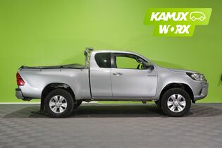 Toyota Hilux vaihtoauto