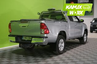 Toyota Hilux vaihtoauto