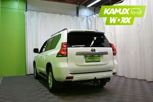 Toyota Land Cruiser vaihtoauto