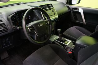 Toyota Land Cruiser vaihtoauto