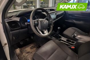 Toyota Hilux vaihtoauto