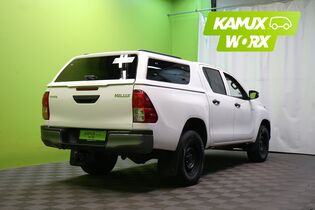 Toyota Hilux vaihtoauto