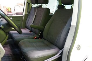 Volkswagen Caravelle vaihtoauto