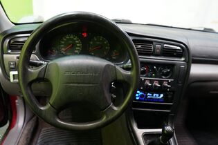 Subaru Legacy vaihtoauto