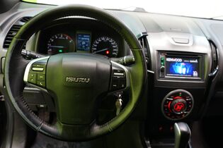 Isuzu D-Max vaihtoauto