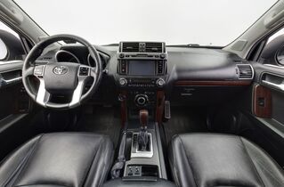 Toyota Land Cruiser vaihtoauto
