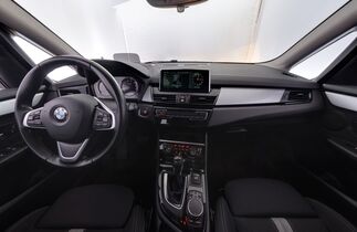 BMW 225 vaihtoauto