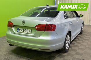 Volkswagen Jetta vaihtoauto
