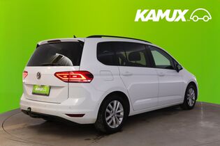 Volkswagen Touran vaihtoauto