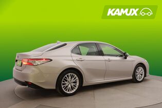 Toyota Camry vaihtoauto