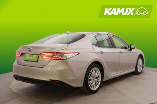 Toyota Camry vaihtoauto