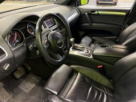 Audi Q7 vaihtoauto