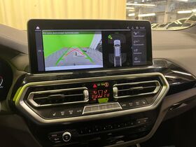 BMW iX3 vaihtoauto