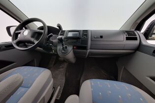 Volkswagen Caravelle vaihtoauto