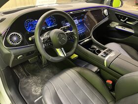 Mercedes-Benz EQE vaihtoauto