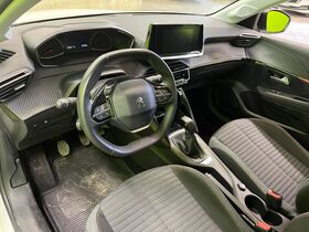 Peugeot 208 vaihtoauto