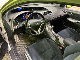 Honda Civic vaihtoauto