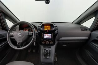 Opel Zafira vaihtoauto