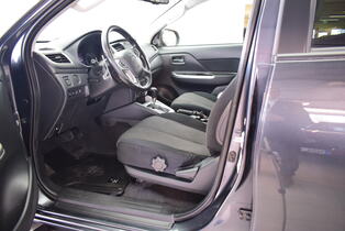 Mitsubishi L200 vaihtoauto