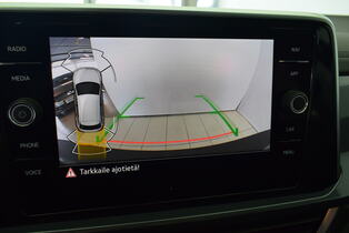 Volkswagen T-Roc vaihtoauto