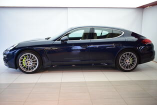 Porsche Panamera vaihtoauto