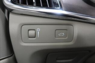 Volvo V90 Cross Country vaihtoauto