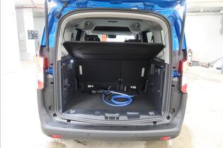 Ford Tourneo Courier vaihtoauto