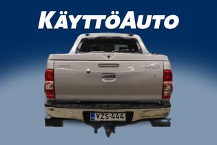 Toyota Hilux vaihtoauto