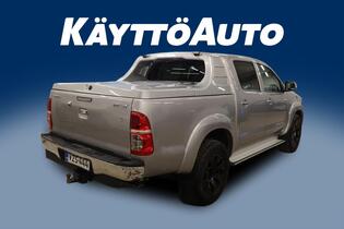 Toyota Hilux vaihtoauto