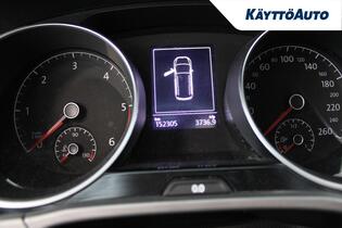 Volkswagen Touran vaihtoauto