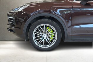 Porsche Cayenne vaihtoauto