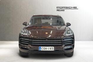 Porsche Cayenne vaihtoauto
