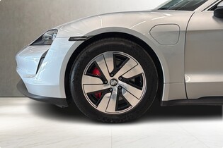 Porsche Taycan vaihtoauto