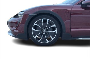 Porsche Taycan vaihtoauto