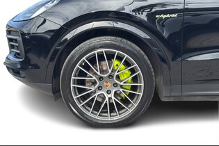 Porsche Cayenne vaihtoauto