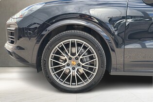 Porsche Cayenne vaihtoauto