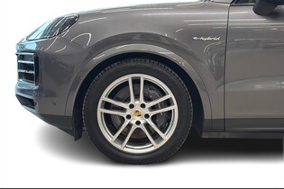 Porsche Cayenne vaihtoauto