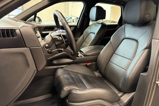 Porsche Cayenne vaihtoauto