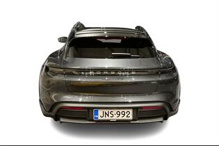 Porsche Taycan vaihtoauto