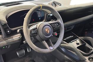 Porsche Cayenne vaihtoauto