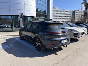 Porsche Cayenne vaihtoauto