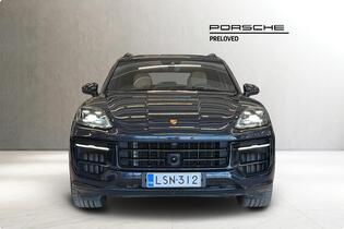 Porsche Cayenne vaihtoauto