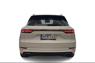 Porsche Cayenne vaihtoauto